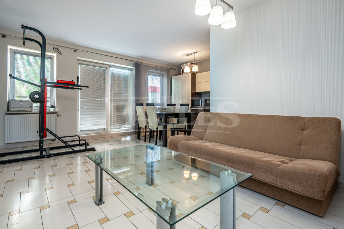 Spacious 3-room apartment, 80 m², with garage